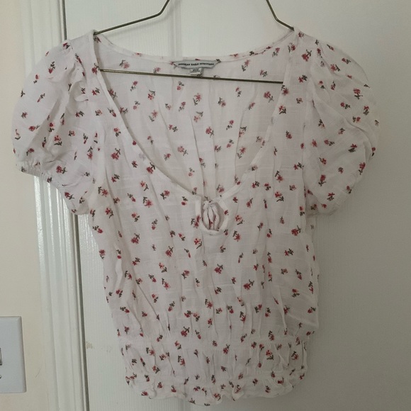 American Eagle Floral Top